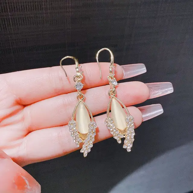 Glitter Stone Loops