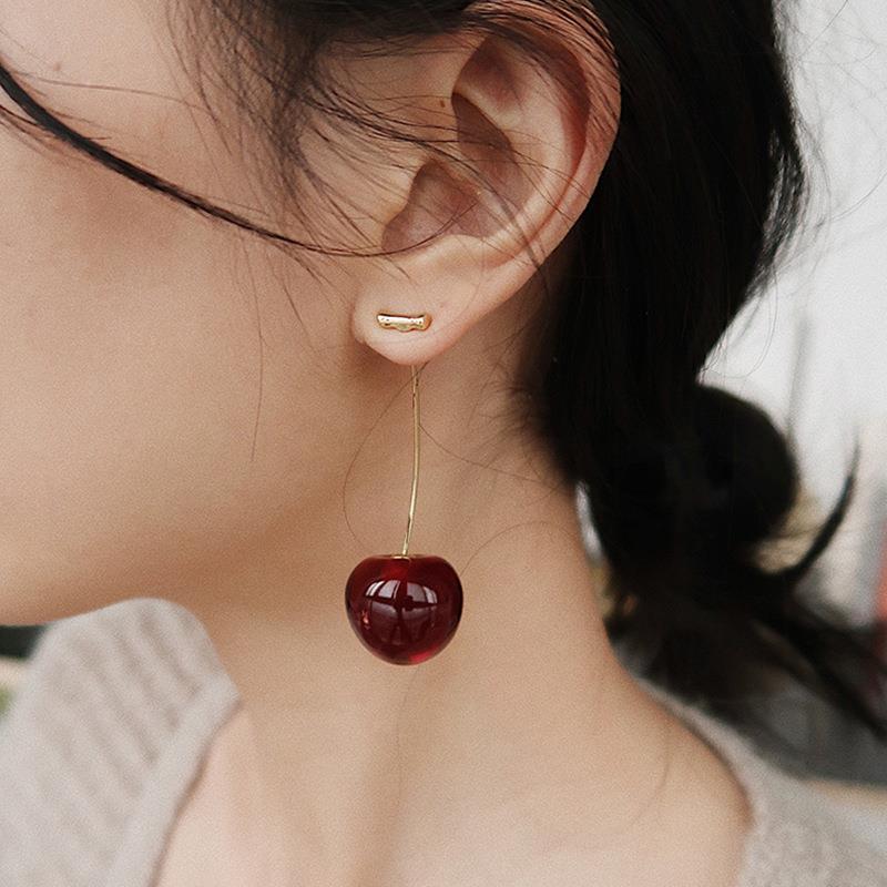 Unique Berry Studs