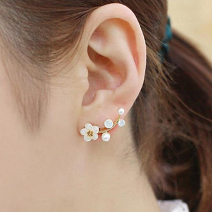 Florette Glow Studs