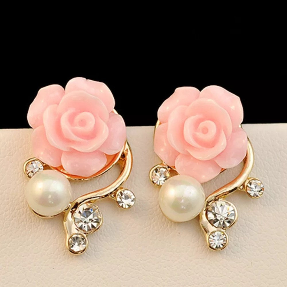 Pinky Flower Studs