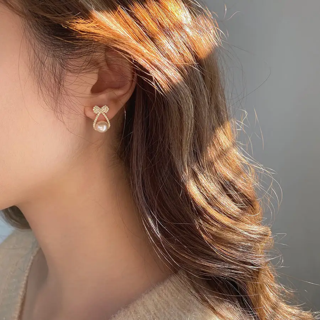 Royal Pearl studs