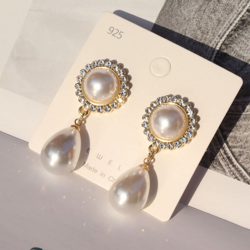 Shimmer Pearl Hangings
