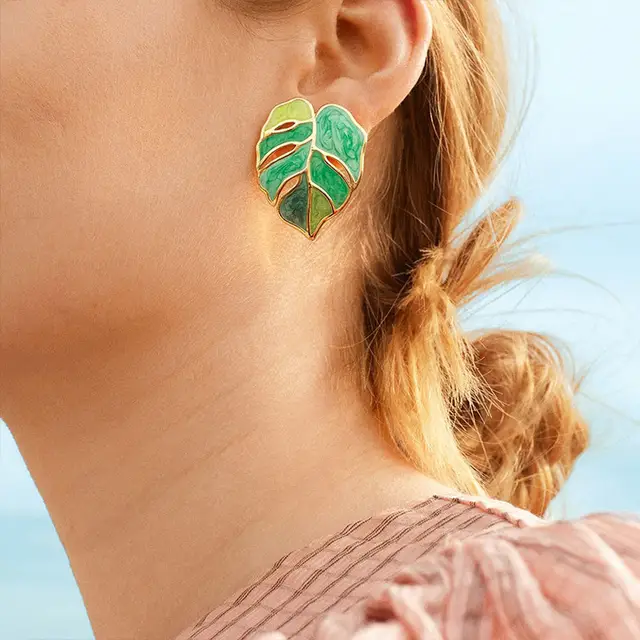 Fresh Bloom Leaf Studs