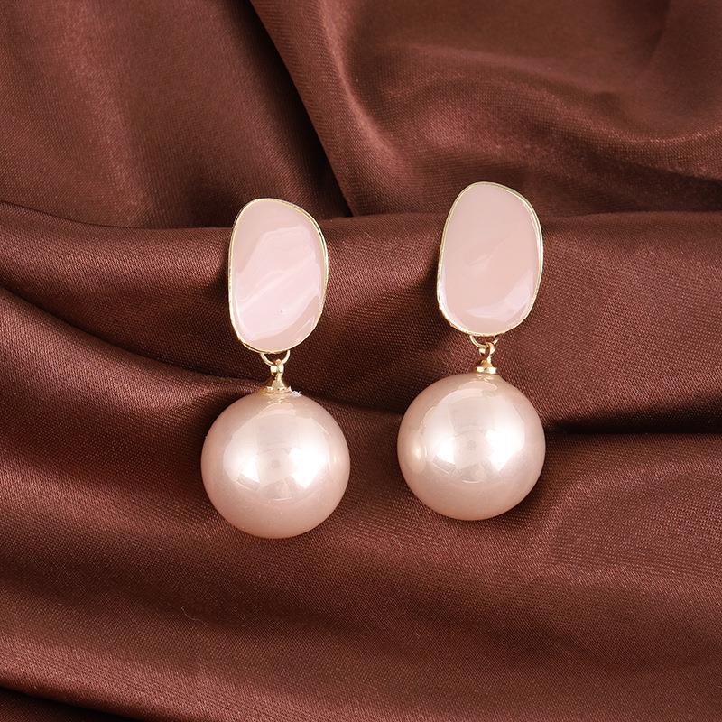 Cute Pearl Hangings