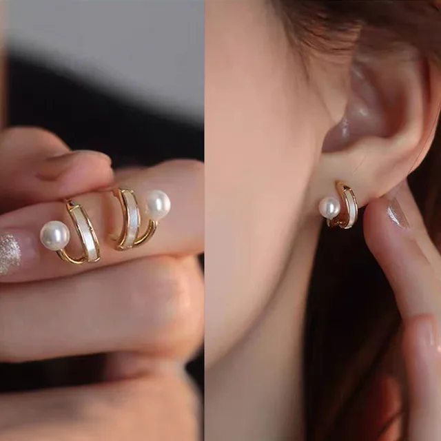 Cute Pearl Earrings