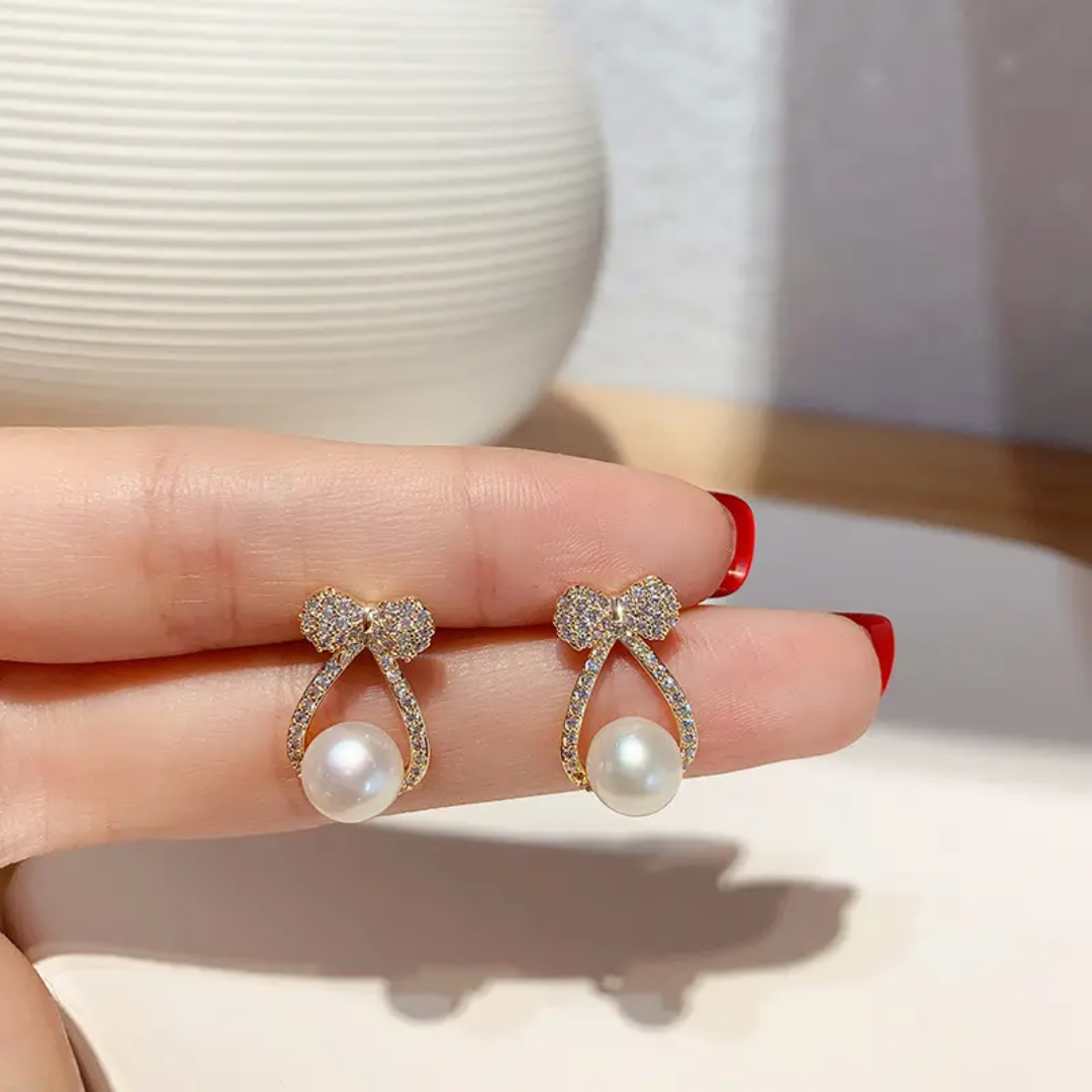 Royal Pearl studs