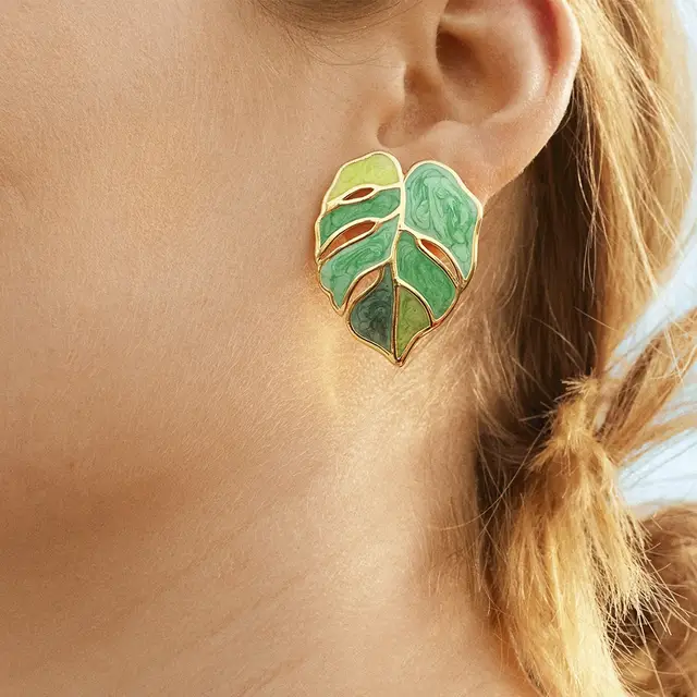Fresh Bloom Leaf Studs