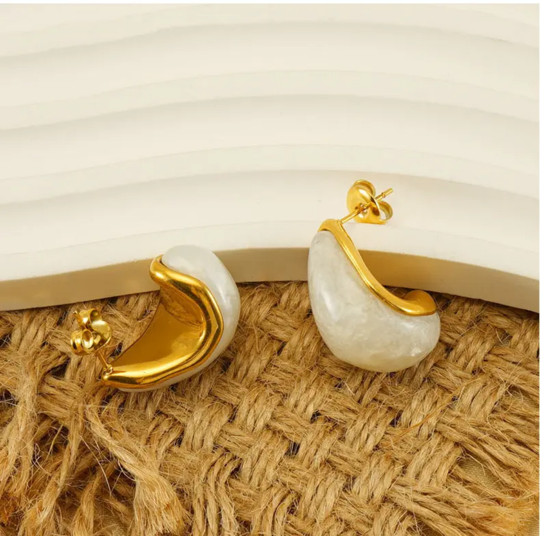 Pearl Drop Studs