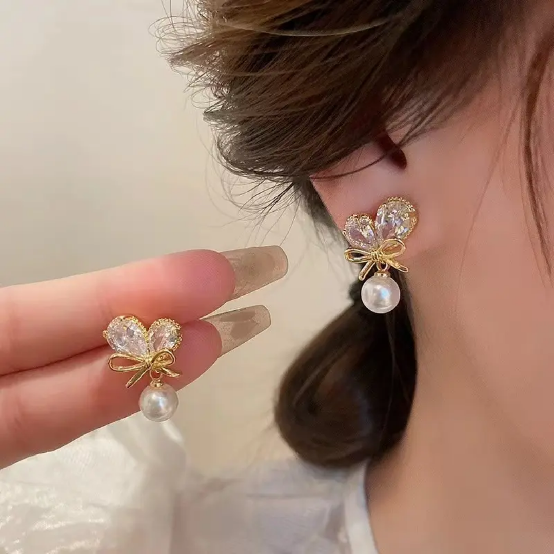 Pearl Hanging Earrings