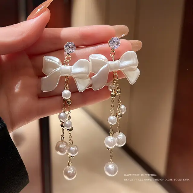 Bow Drop Pearl Hangings