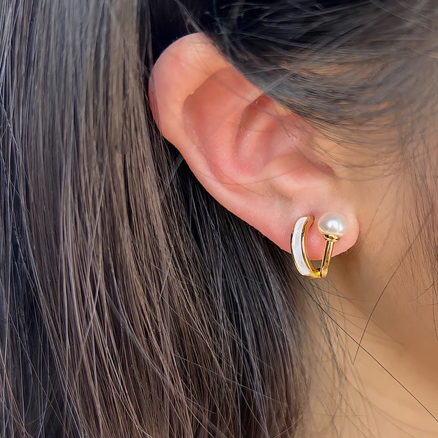 Cute Pearl Earrings