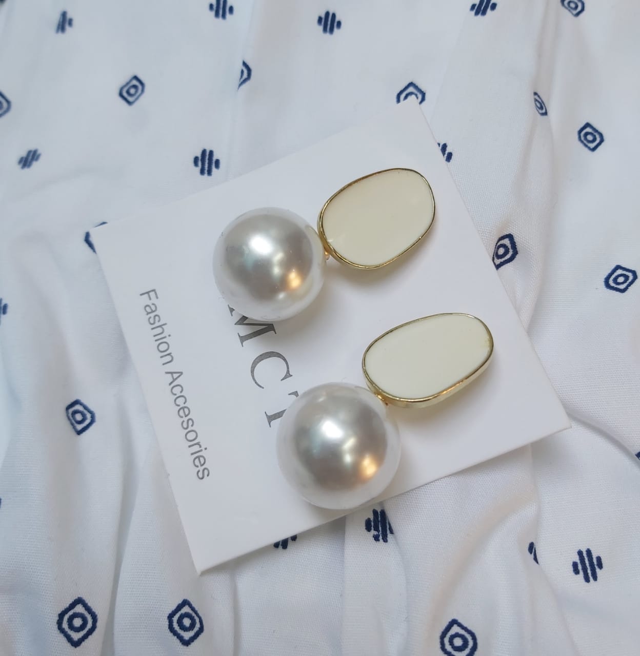 Cute Pearl Hangings