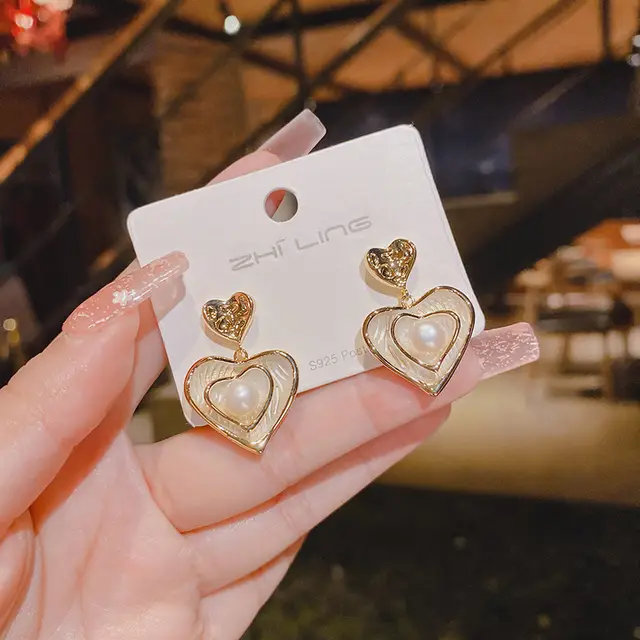 Sparkling Heart Earrings