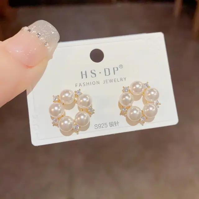 Pearl Studs
