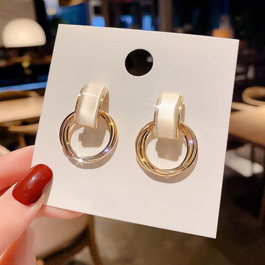 Pearl Loop Studs