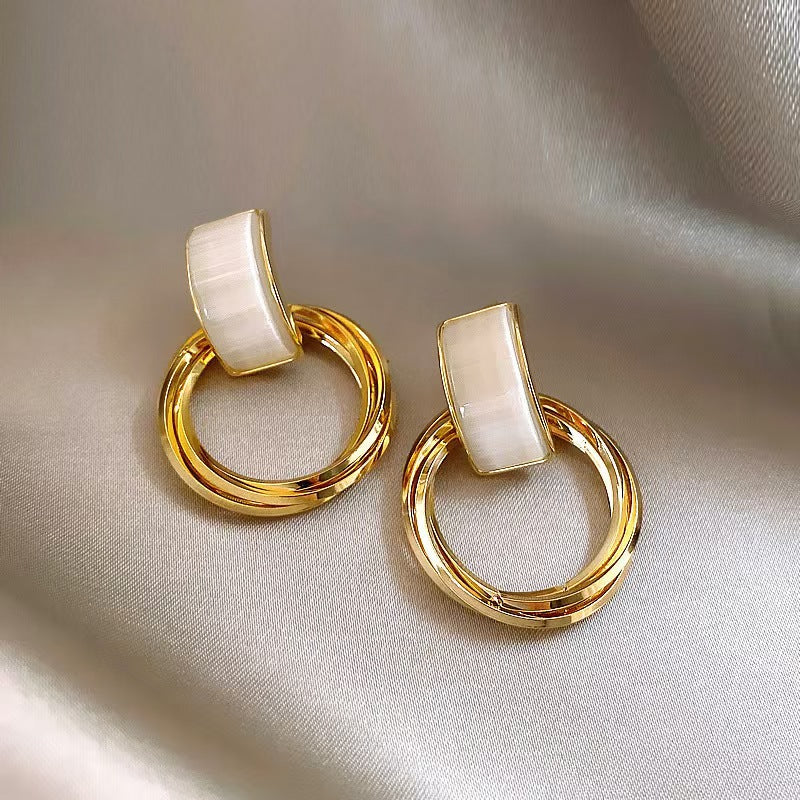 Pearl Loop Studs