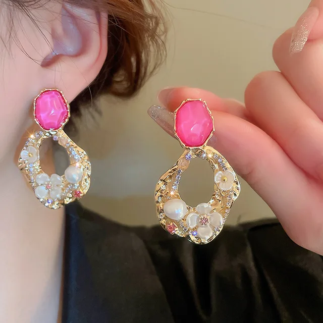 pink