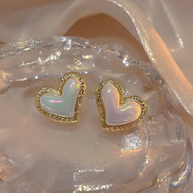 Golden Heart Studs