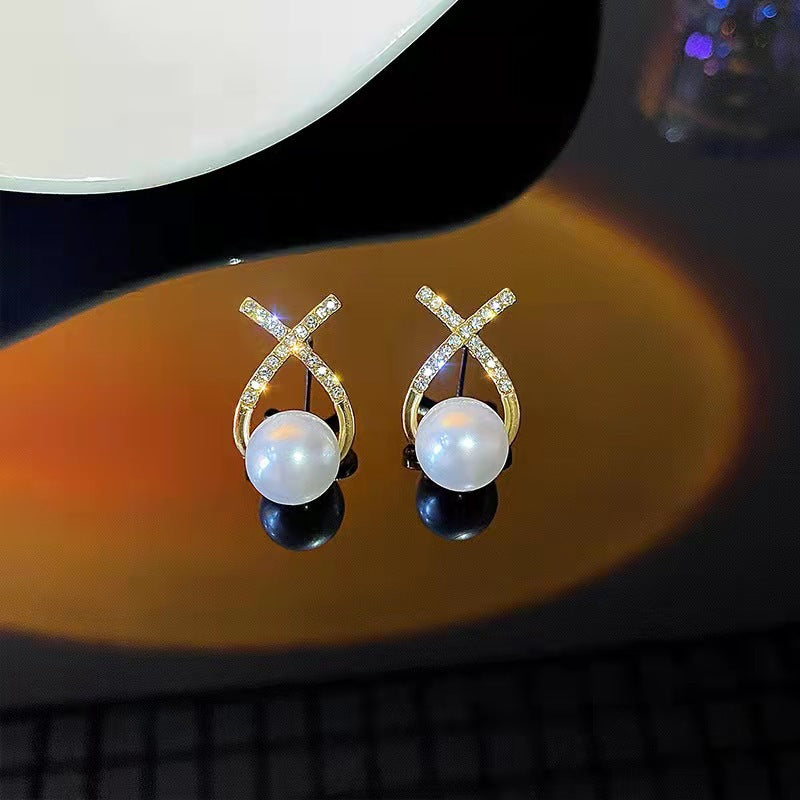 Pearlfect Studs