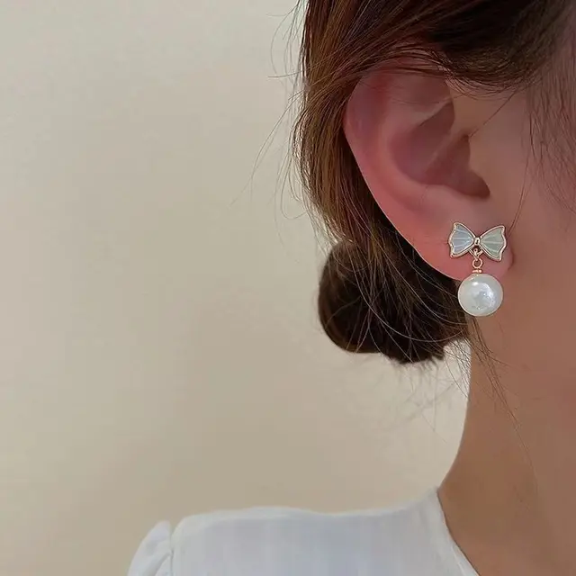 Dazzle Pearl Drop Earrings