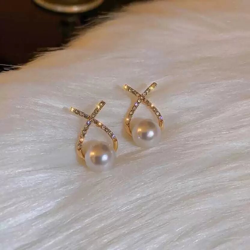 Pearlfect Studs