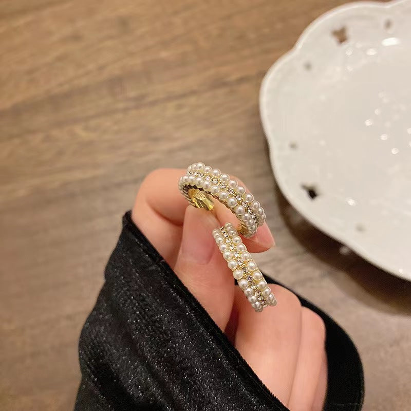 Pearly Hoops